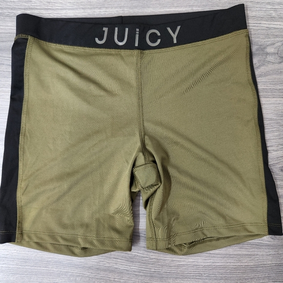 Juicy Couture Pants - NWT Juicy Couture Short